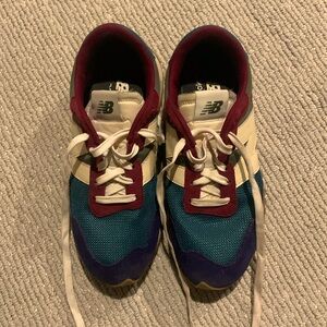 New Balance 237 Women’s 8.5US in teal, blue, and maroon